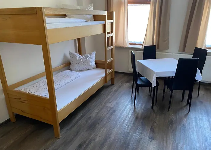 Hostel Zum Wasserfall *